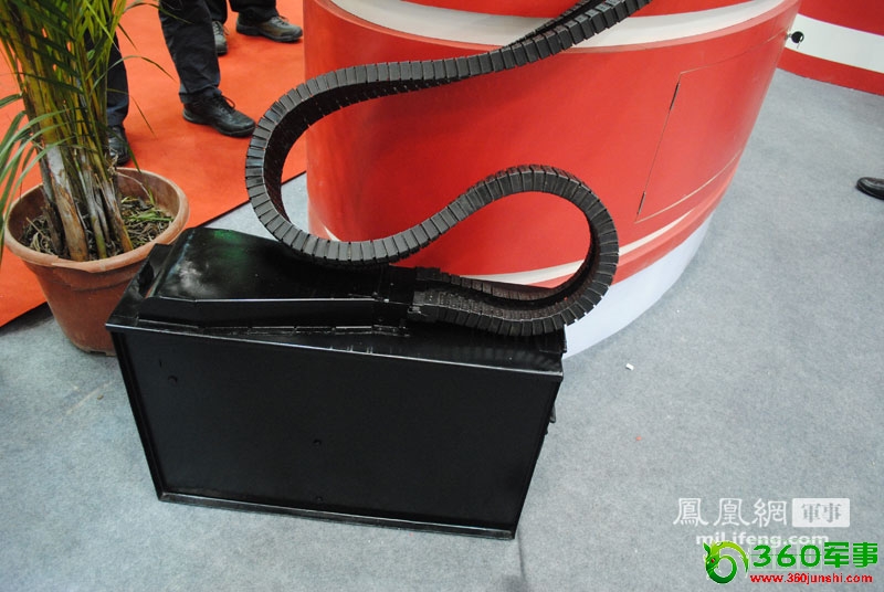 <<µã»÷ä¯ÀÀÉÏÒ»ÕÅ ÖйúÐÂÐÍÁù¹Ü»úǹÁÁÏà ×î´óÉäËÙ¿É´ï6000·¢/·Ö